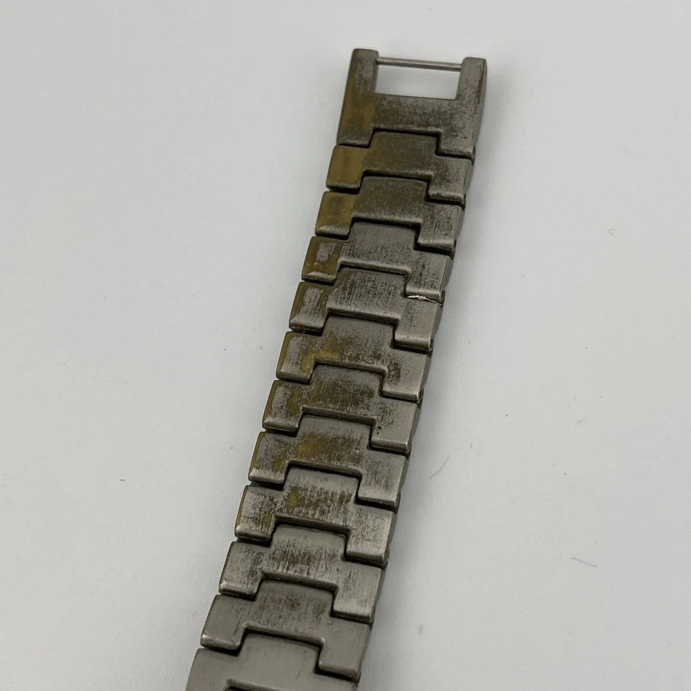 Merona‎ Watch Men 31mm Silver Case 7.25